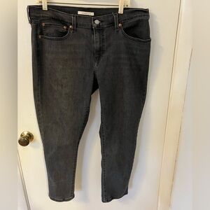 Women’s Levi's Dark Gray boyfriend jeans